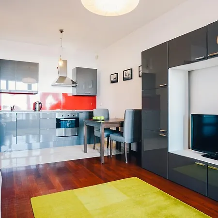 Norda Sea Towers شقة *