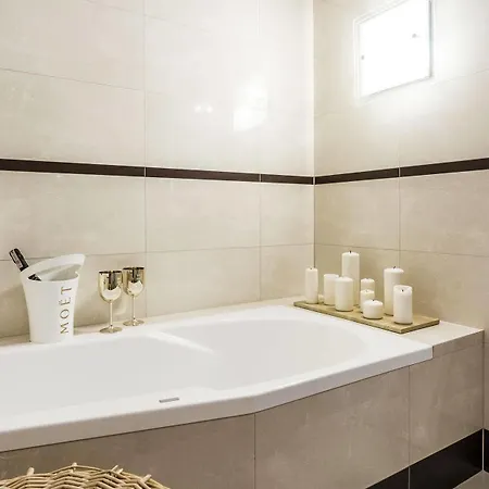 Norda Sea Towers Apartmán